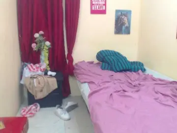 Bongacams Nude Webcam of saraandelver