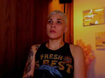 Bongacams Live Porn of LauraR