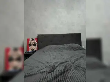 Bongacams Nude Webcam of Peach--Alice