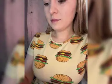 Bongacams Live Porn of Peach--Alice