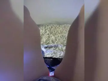 Bongacams Free Live Porn of amazingtits-5D