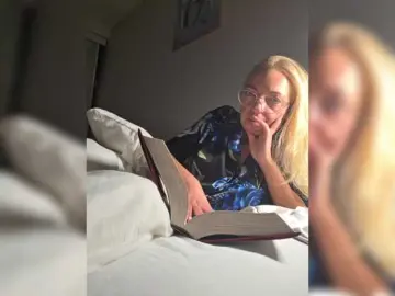 Bongacams Best live sex cam show of BaditaLuna