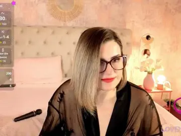 Bongacams Adult Video Chat of KiraRoxx