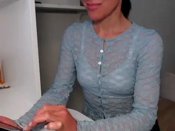 Bongacams Best live sex cam show of LadyL09