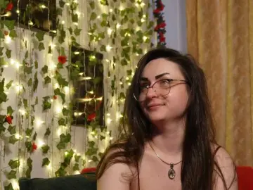 Bongacams Sex Chat of NaughtYHomemadE