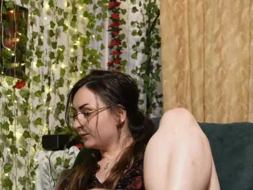 Bongacams Live Porn of NaughtYHomemadE