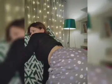 Bongacams Watch Live Sex Cams of MyLittlegi