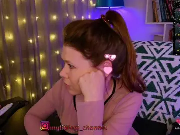 Bongacams Watch Live Sex Cams of MyLittlegi