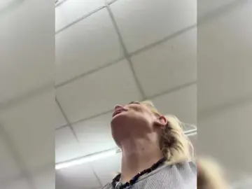 Bongacams Watch Live Sex Cams of Tvoyasamka77