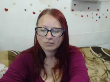 Bongacams Watch Live Sex Cams of Lilia4joy