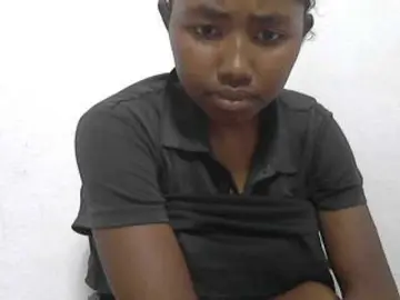 Bongacams Private Sex Chat of ShafirYoung