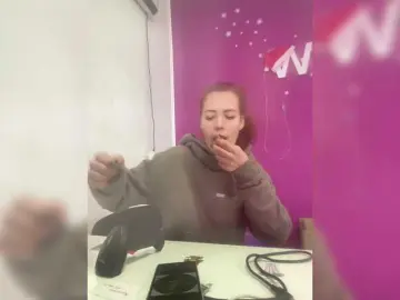 Bongacams Watch Live Sex Cams of 12Nimfa12