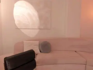 Bongacams Live Porn of MilaVelvet