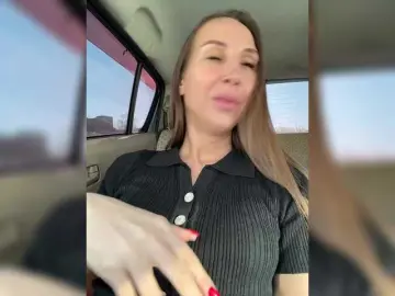 Bongacams Adult Webcams of hothoneybabe