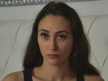 Bongacams Sex Chat of AliceMunro