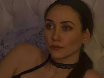 Bongacams Adult Webcam of AliceMunro