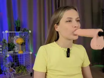 Bongacams Sex Cam of mirabelladoll1