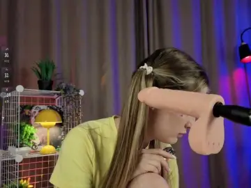 Bongacams Watch Live Sex Cams of mirabelladoll1