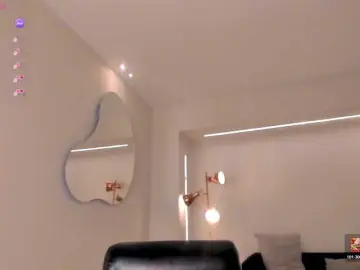 Bongacams Free Porn Cam of LisaFlowers