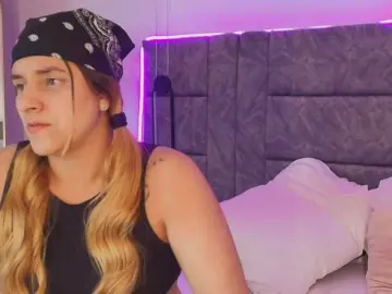 Bongacams Private Sex Chat of dakotra-megan