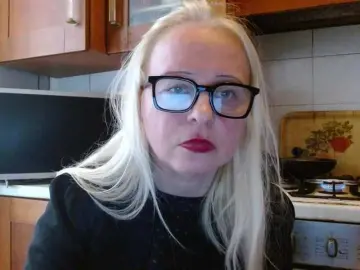 Bongacams Nude Webcam of martachatte19