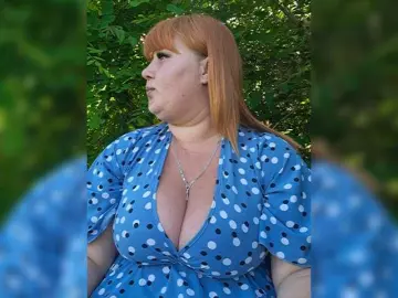 Bongacams Live Sex Cam of Miss-Tits2025