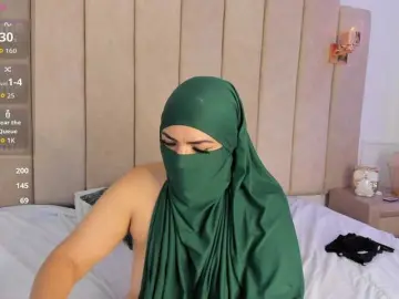 Bongacams Watch Live Sex Cams of naylaa-