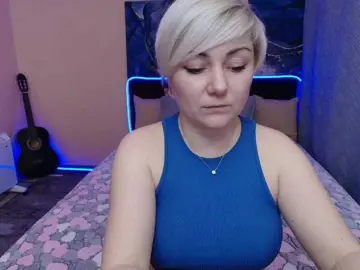 Bongacams Sex Cam of Blond-Pearl