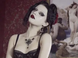 NaughtyAnna