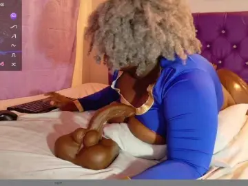 Bongacams Free Live Porn of ebony-NeighborMoans