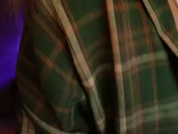 Bongacams Free Porn Cam of BlackMonro