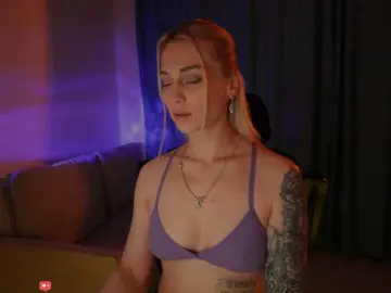 Bongacams Sex Cam of BlackMonro