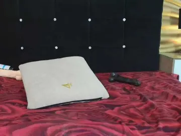 Bongacams Private Sex Chat of emmily-keller