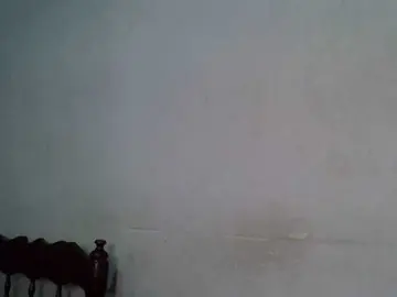 Bongacams Free Porn Cam of SpicyMackenzie1