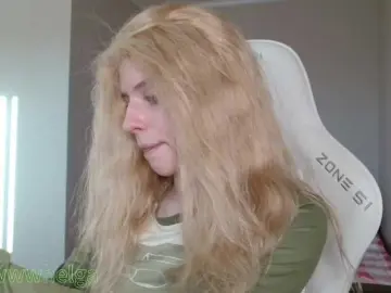 Bongacams Adult Webcam of kissesliza