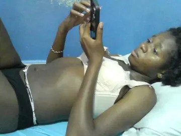 Bongacams Sex Cam of Mystiq-Ella