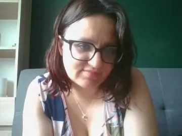 Bongacams Free Porn Cam of sensualParis
