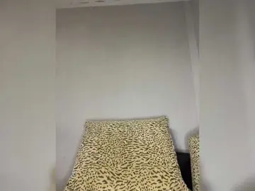 Bongacams Watch Live Sex Cams of DemonMarrry