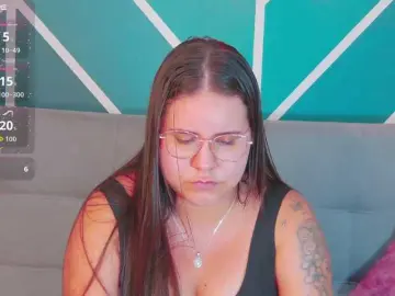 Bongacams Watch Live Sex Cams of Lia-Avalonn