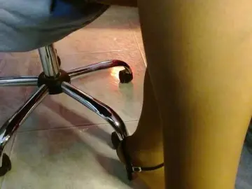 Bongacams Nude Webcam of Ameliemartinez