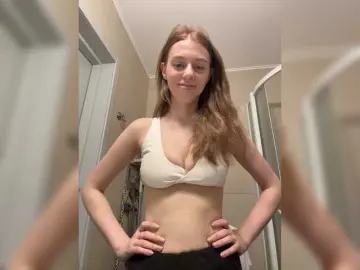 Bongacams Watch Live Sex Cams of VibroMashulka
