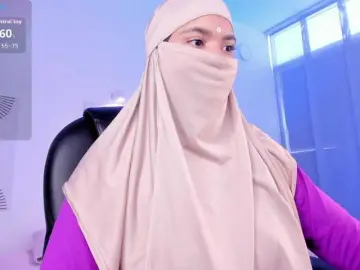 Bongacams Free Live Porn of Aura-cuutee