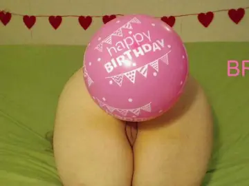 Bongacams Best Webcam of MissLilyAbrams