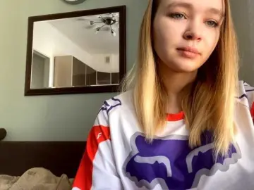 Bongacams Sex Cam of HerminiaLanting