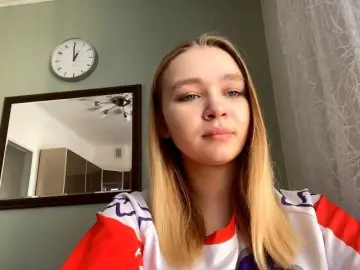 Bongacams Best live sex cam show of HerminiaLanting