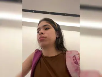 Bongacams Best live sex cam show of LeiaStone