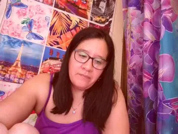 Bongacams Live Sex Cam of lucyLUxxx