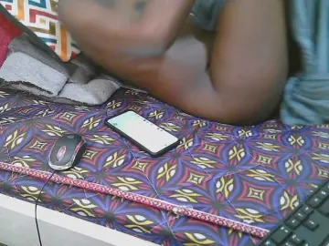 Bongacams Private Sex Chat of Petitelv