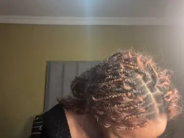 Bongacams Live Porn of SexyBaddie