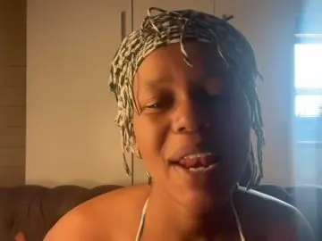 Bongacams Watch Live Sex Cams of SexyBaddie